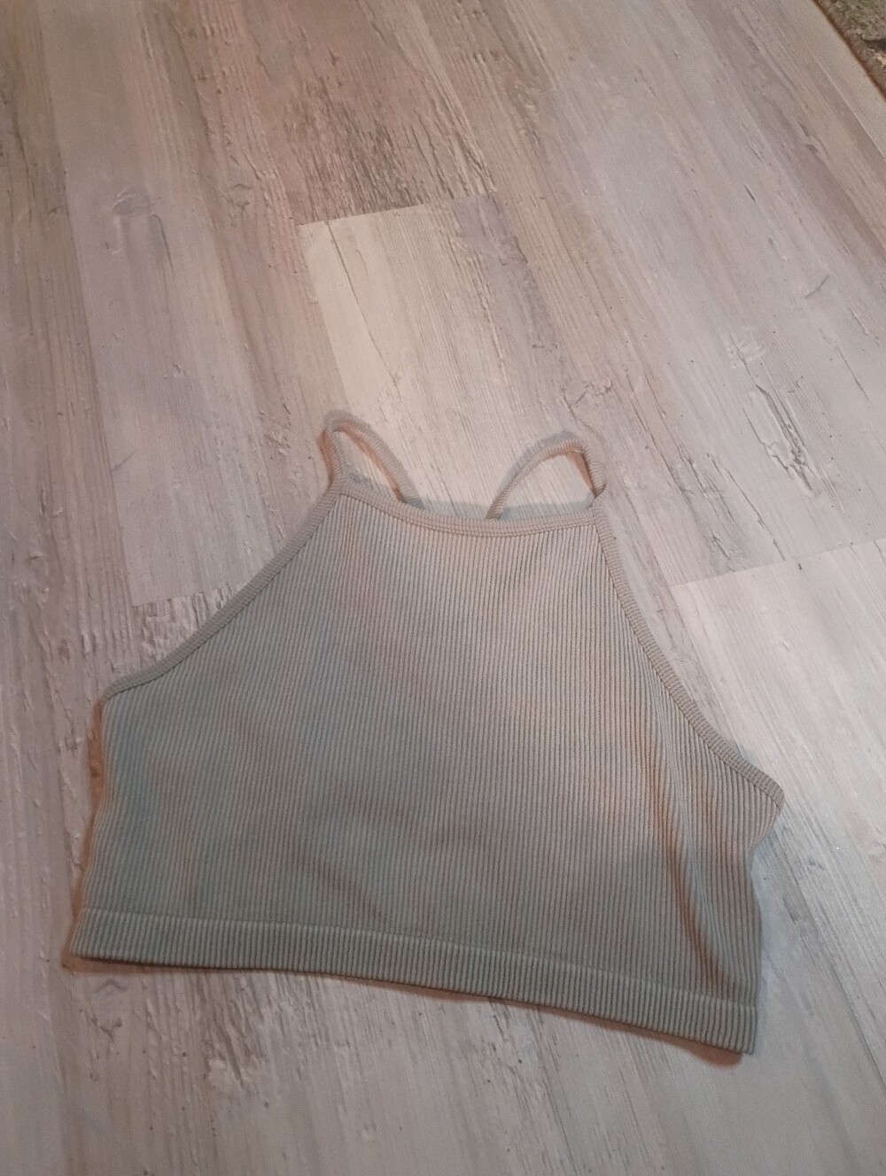Workout Top - Picture 2 of 4